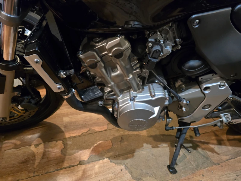 Honda Hornet 600 18000km!!!!, снимка 6 - Мотоциклети и мототехника - 53224992