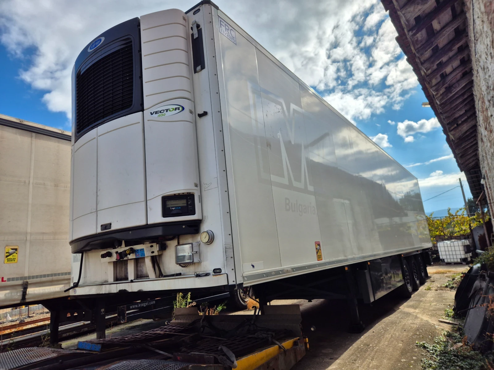  Schmitz Vector 1550 | Mobile.bg   2