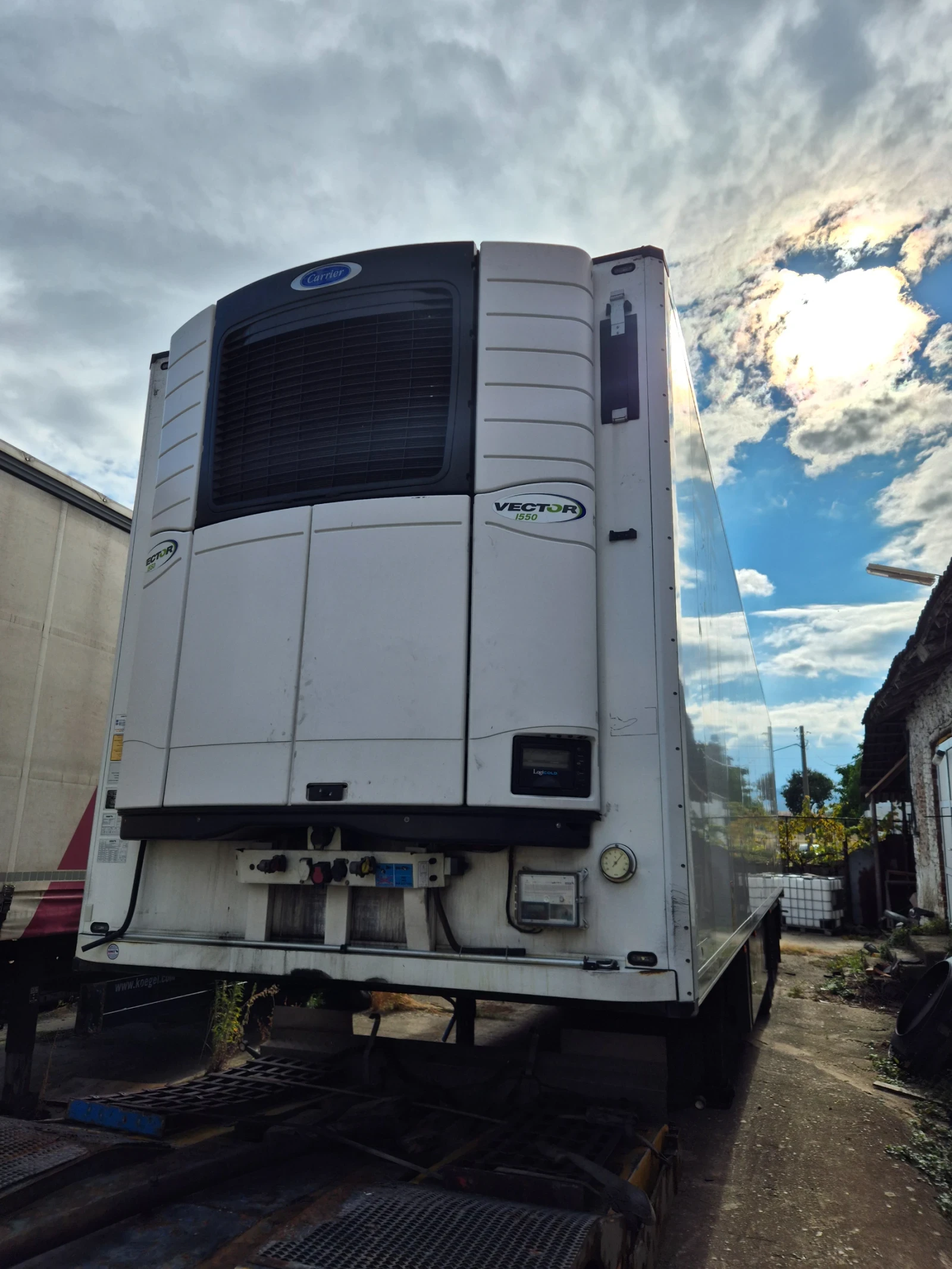  Schmitz Vector 1550 | Mobile.bg   1