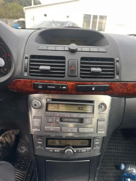 Toyota Avensis 2.0 D-4D (116 к.с.) НА ЧАСТИ, снимка 13