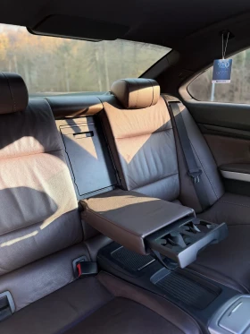 BMW 330 BMW E92 330xd Facelift/Обслужена/Individual, снимка 13