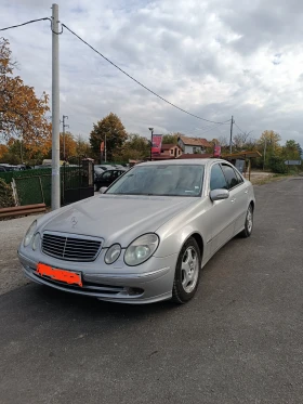     Mercedes-Benz E 320