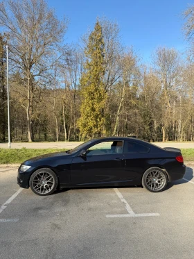 BMW 330 BMW E92 330xd Facelift/Обслужена/Individual - 11500 € / 22492.04 лв. - 99740424 4