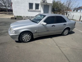 Mercedes-Benz C 220 C220