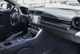 Toyota GR86 PREMIUM * АВТОМАТ * КАМЕРА * CARFAX *  | Auto.bg — изображение 11