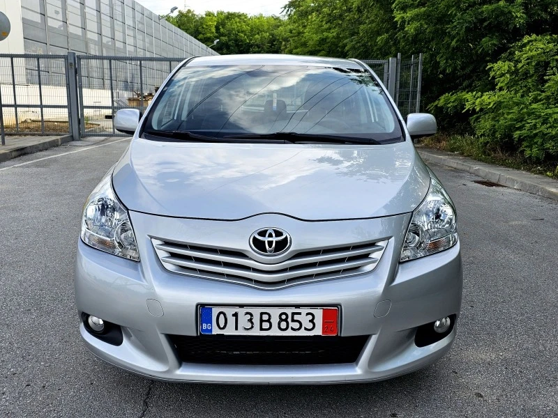 Toyota Verso 164000km, снимка 2 - Автомобили и джипове - 46005663