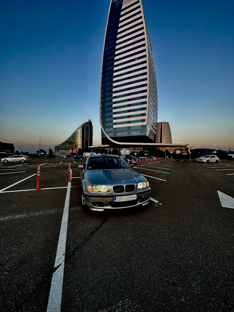 BMW 320 E46, снимка 2 - Автомобили и джипове - 46390040