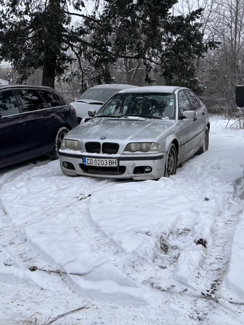 BMW 320 E46, снимка 5 - Автомобили и джипове - 46390040