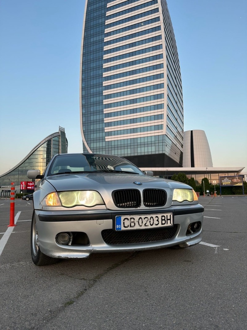 BMW 320 E46, снимка 6 - Автомобили и джипове - 46390040