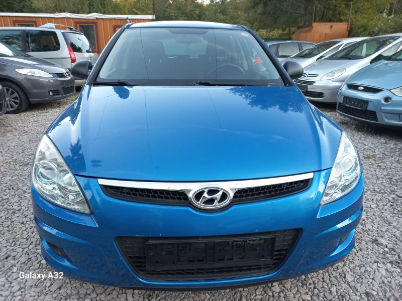 Hyundai I30 1.4 i/2009г/хечбек, снимка 3 - Автомобили и джипове - 47442304