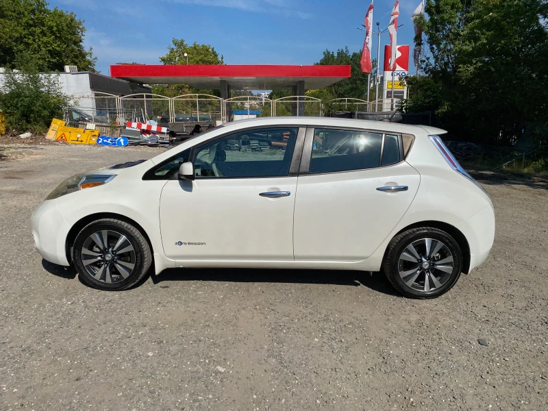 Nissan Leaf  24kwh, снимка 2 - Автомобили и джипове - 47701372