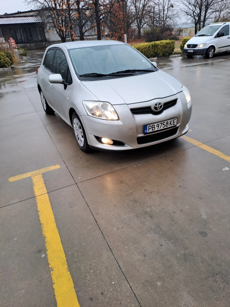 Toyota Auris 1, 4 D-4D ; NAVI ; регистрирана, снимка 1 - Автомобили и джипове - 47901042