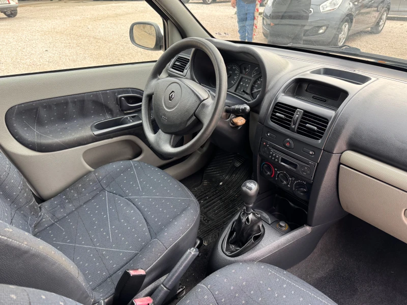 Renault Clio 1.5CDI-КЛИМА, снимка 14 - Автомобили и джипове - 48227933