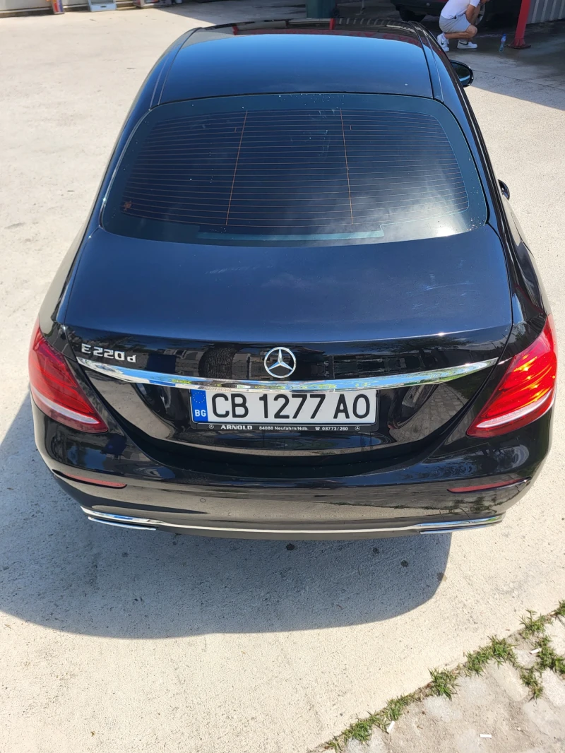 Mercedes-Benz E 220 9G-Tronic, снимка 6 - Автомобили и джипове - 51957131