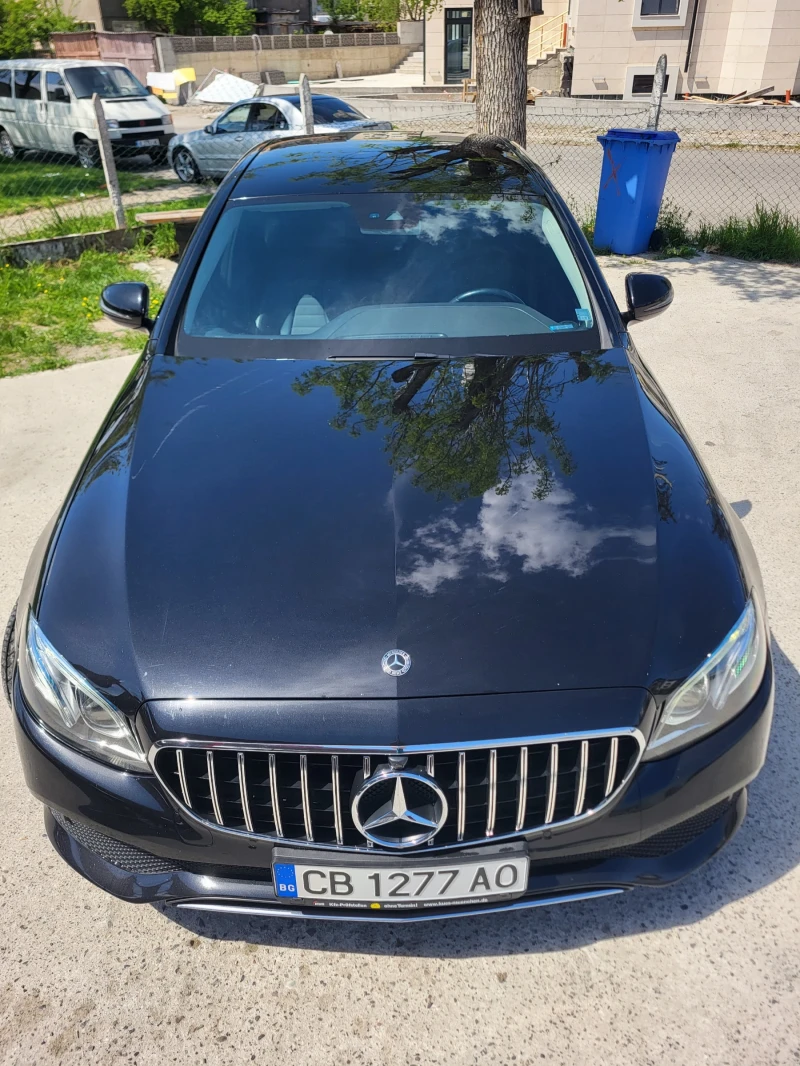 Mercedes-Benz E 220 9G-Tronic, снимка 5 - Автомобили и джипове - 51957131