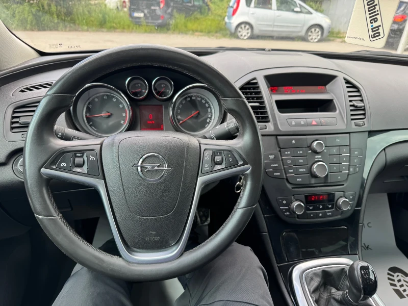 Opel Insignia 1.8Бензин, снимка 14 - Автомобили и джипове - 50492050