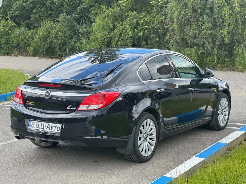 Opel Insignia 1.8Бензин, снимка 5 - Автомобили и джипове - 50492050