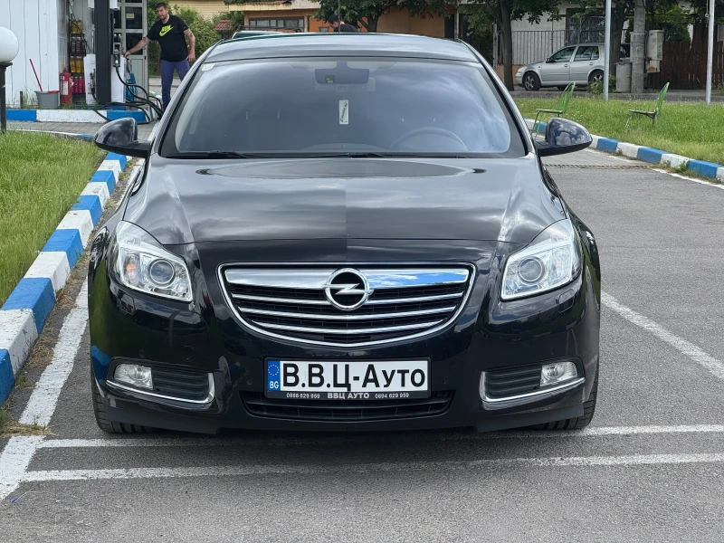 Opel Insignia 1.8Бензин, снимка 2 - Автомобили и джипове - 50492050