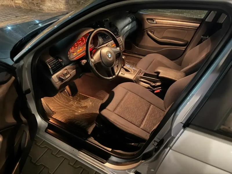 BMW 320 ФЕЙСЛИФТ 2000-150 кс