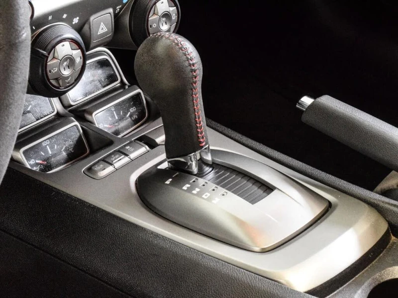 Chevrolet Camaro ZL1, снимка 13 - Автомобили и джипове - 53110339