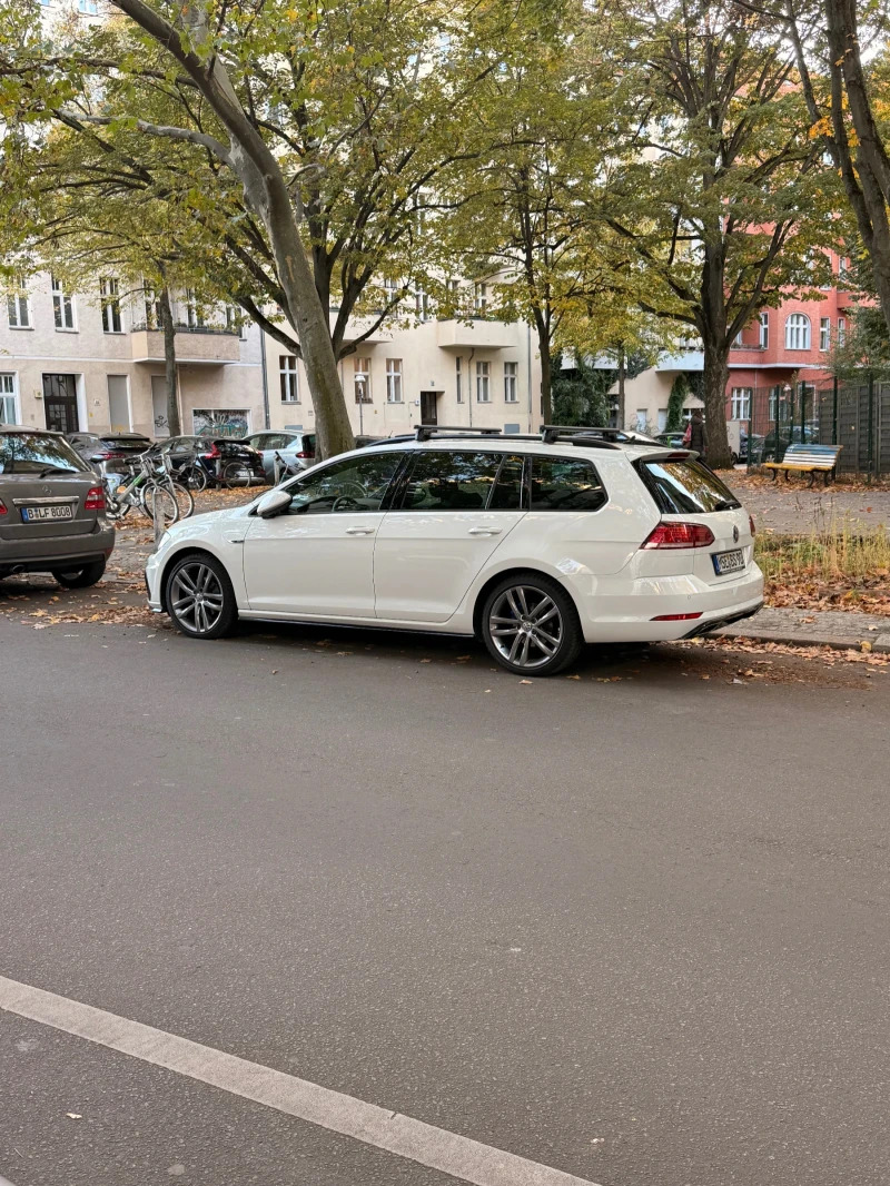 VW Golf Variant R-line~DSG~ACC~DYNAUDIO~Подгрев~ГЕРМАНИЯ~Обслужен!, снимка 9 - Автомобили и джипове - 53138264