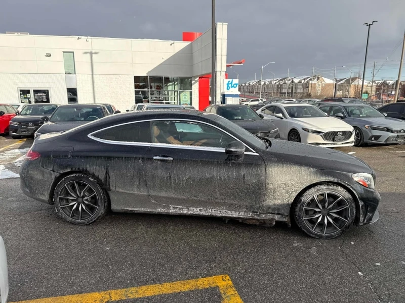 Mercedes-Benz C 300 * COUPE * DISTRONIC * 360* Navi , снимка 3 - Автомобили и джипове - 53344625