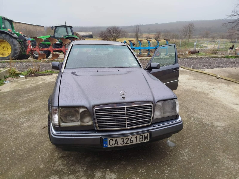 Mercedes-Benz 124