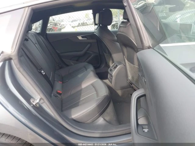 Audi A5 45 PREMIUM - изображение 8