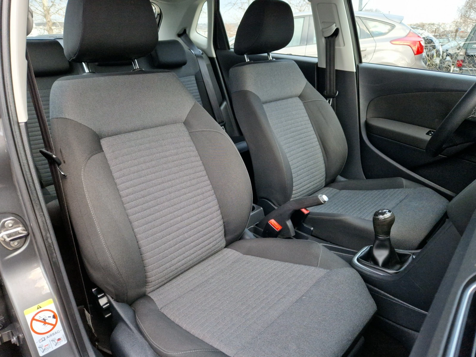 VW Polo 1.6 i-GAZ-BIFUEL | Mobile.bg — изображение 11