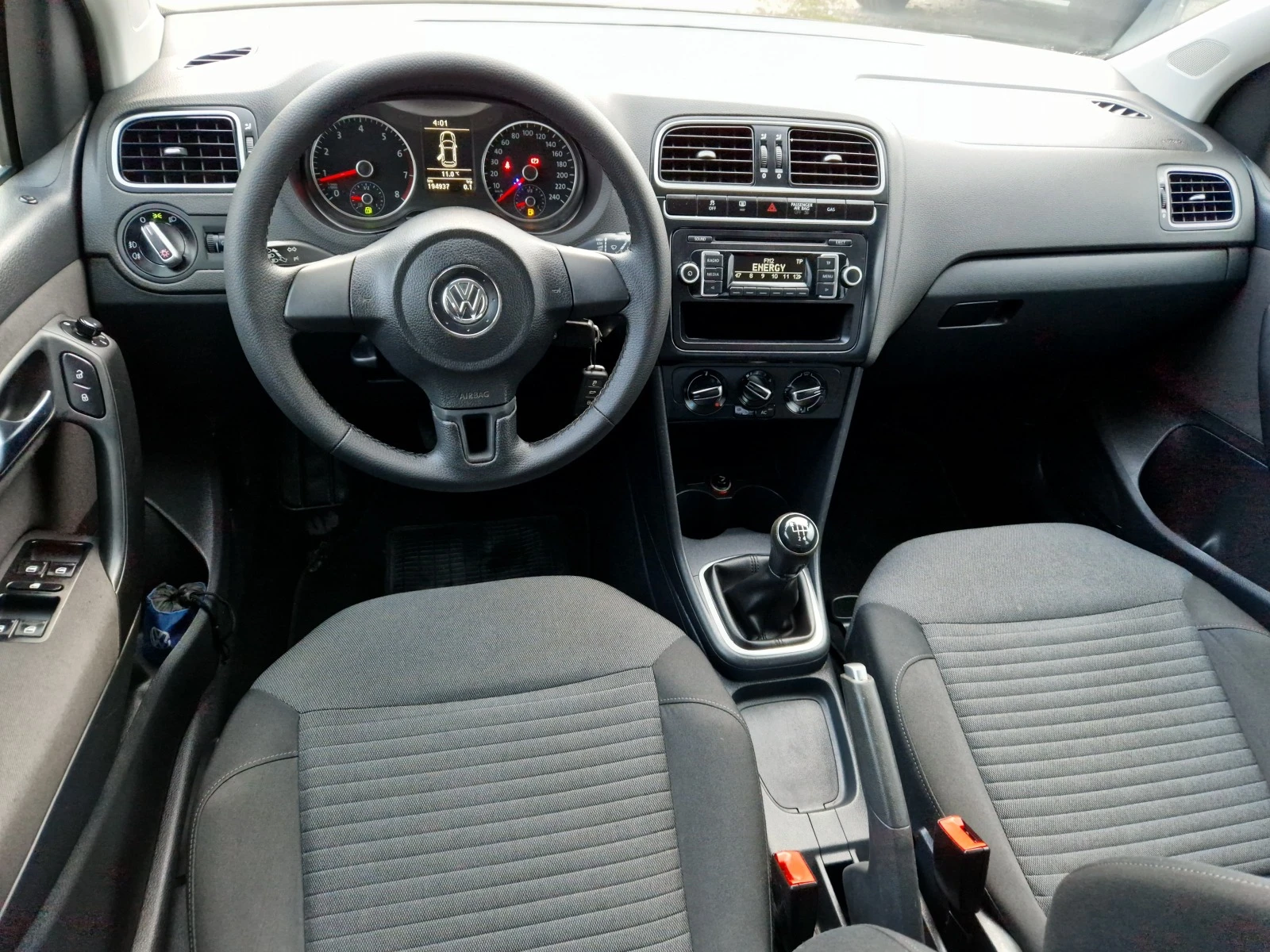 VW Polo 1.6 i-GAZ-BIFUEL - изображение 8