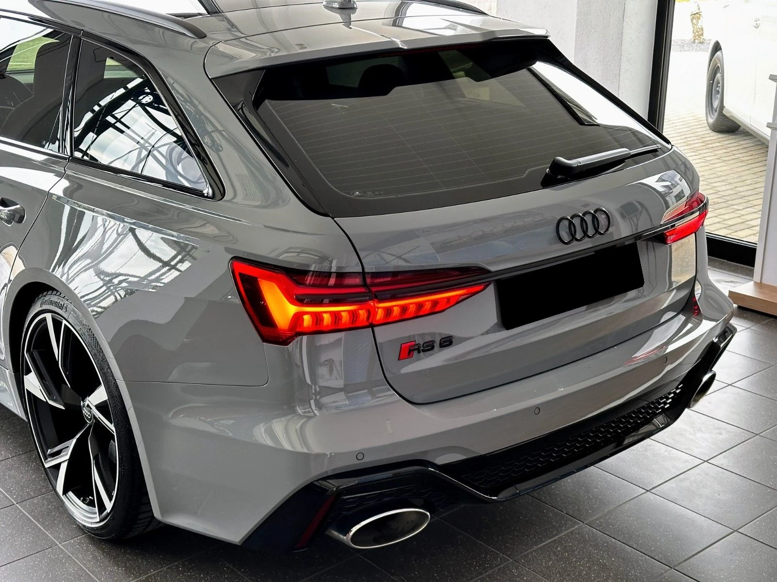 Audi Rs6 4.0 TFSI/ DYNAMIC/B&O/ BLACK OPTIC/ RS SEATS/ PANO - изображение 4