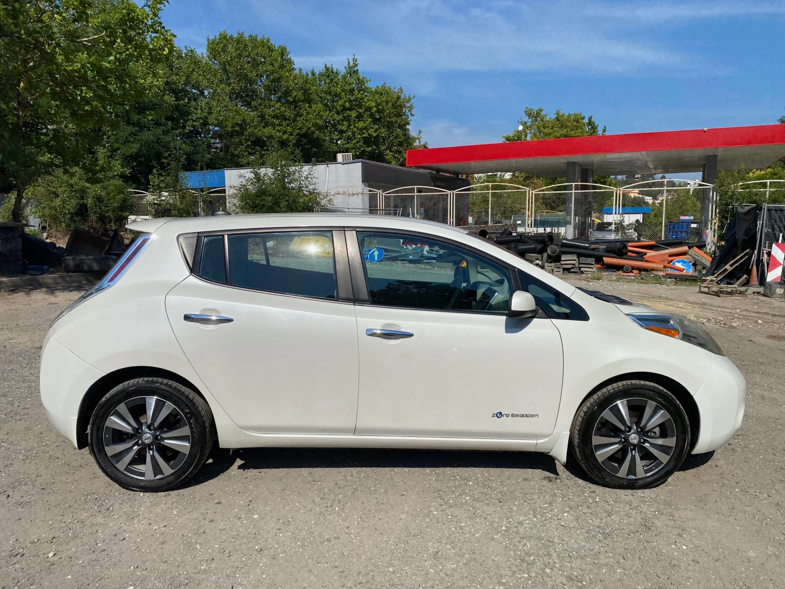 Nissan Leaf  24kwh - изображение 3