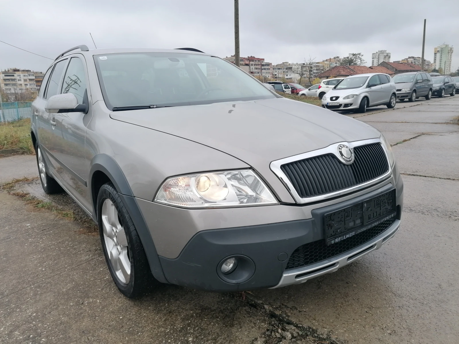 Skoda Octavia 2.0TDI SCOUT BMM - изображение 2