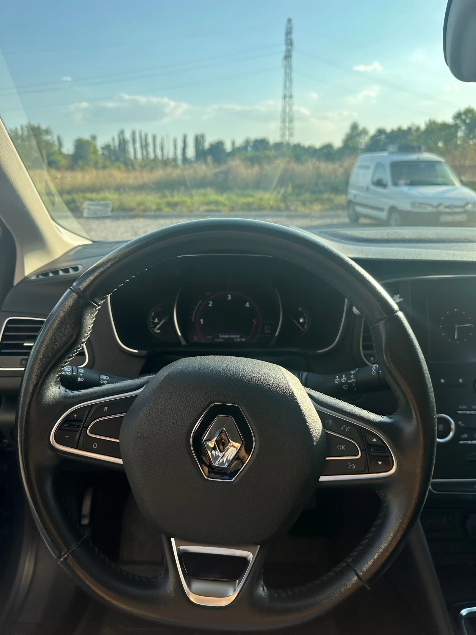 Renault Megane  - изображение 9