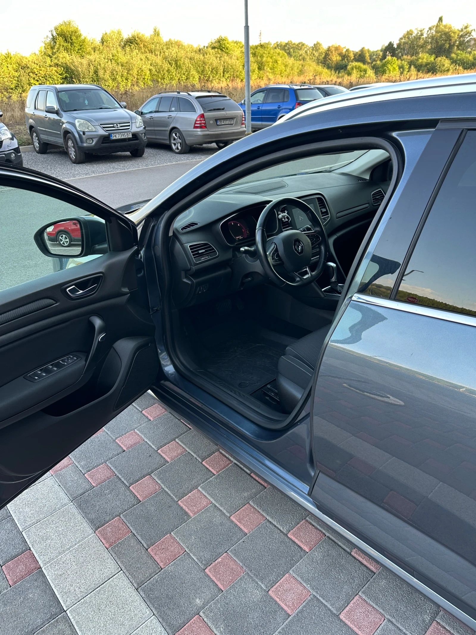 Renault Megane  - изображение 7