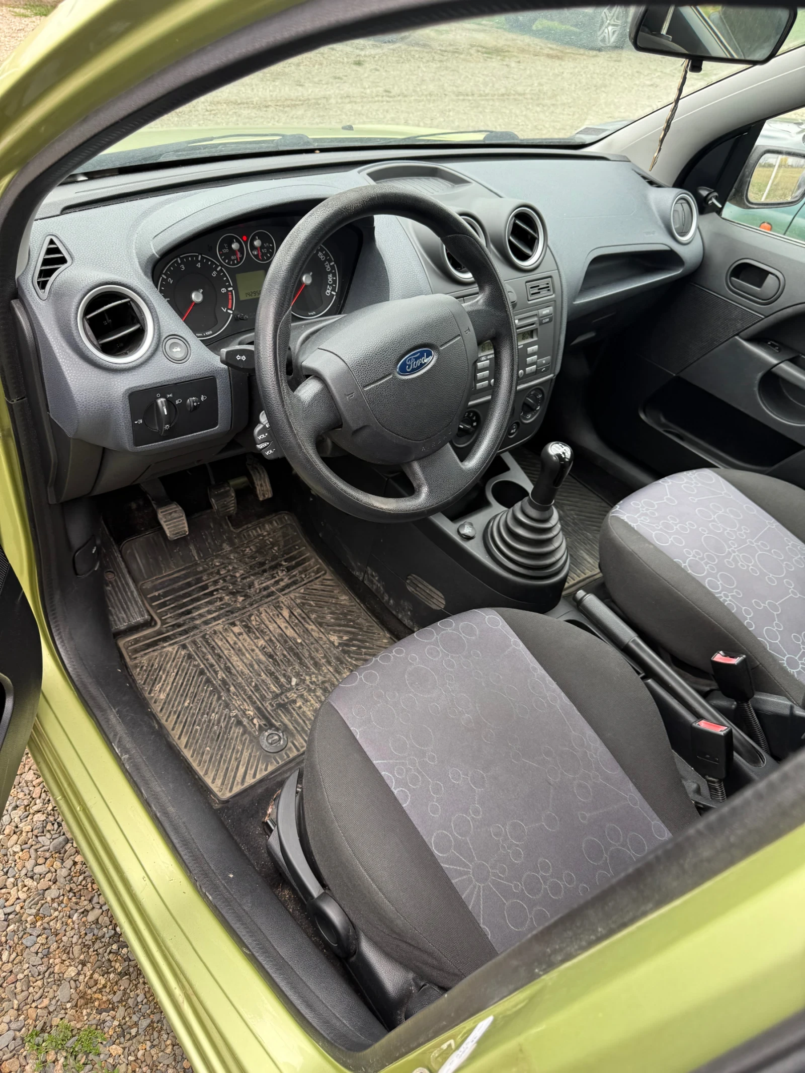 Ford Fiesta 1.3  - изображение 5
