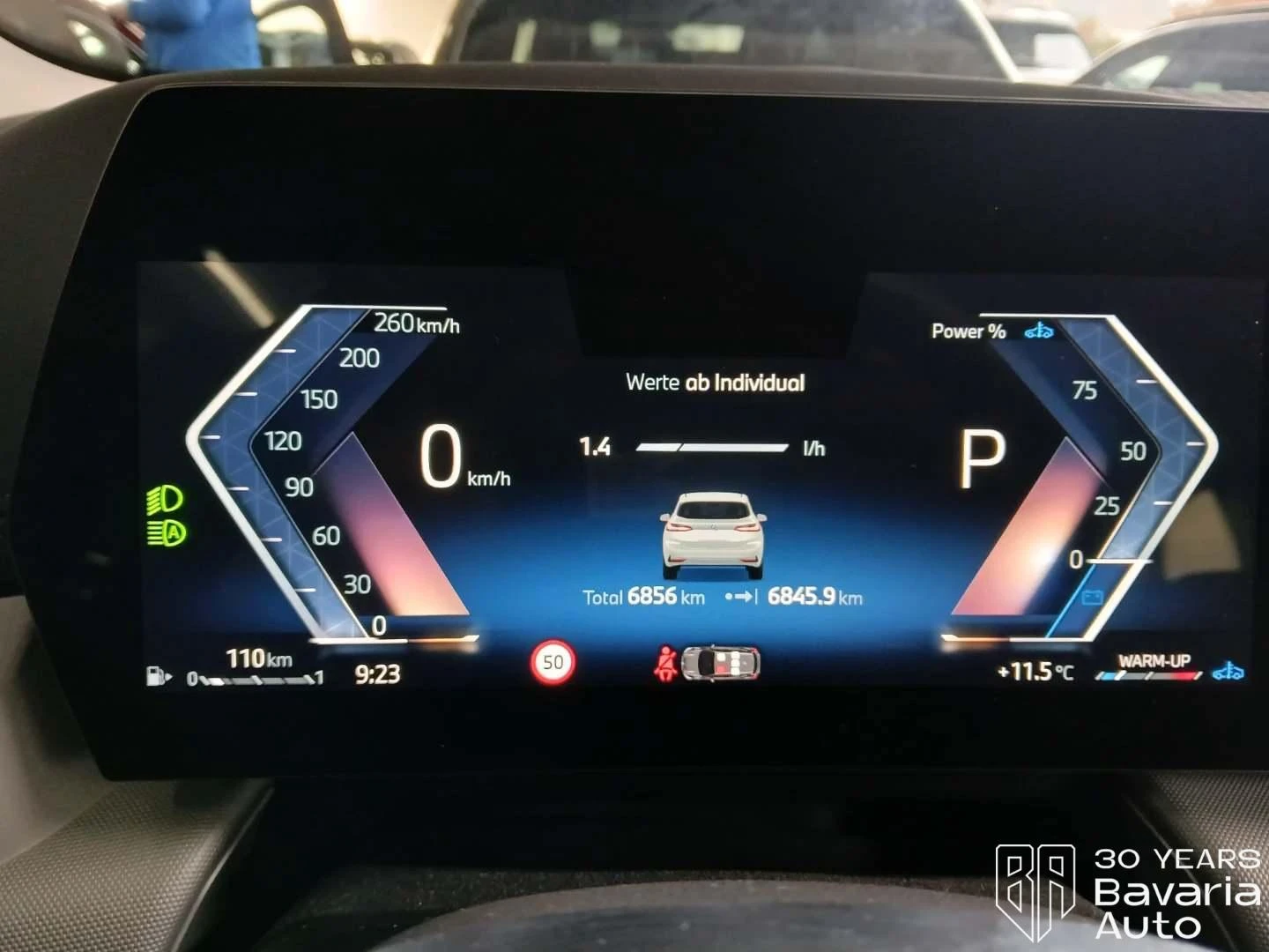 BMW 218 i Active Tourer Steptronic - изображение 9