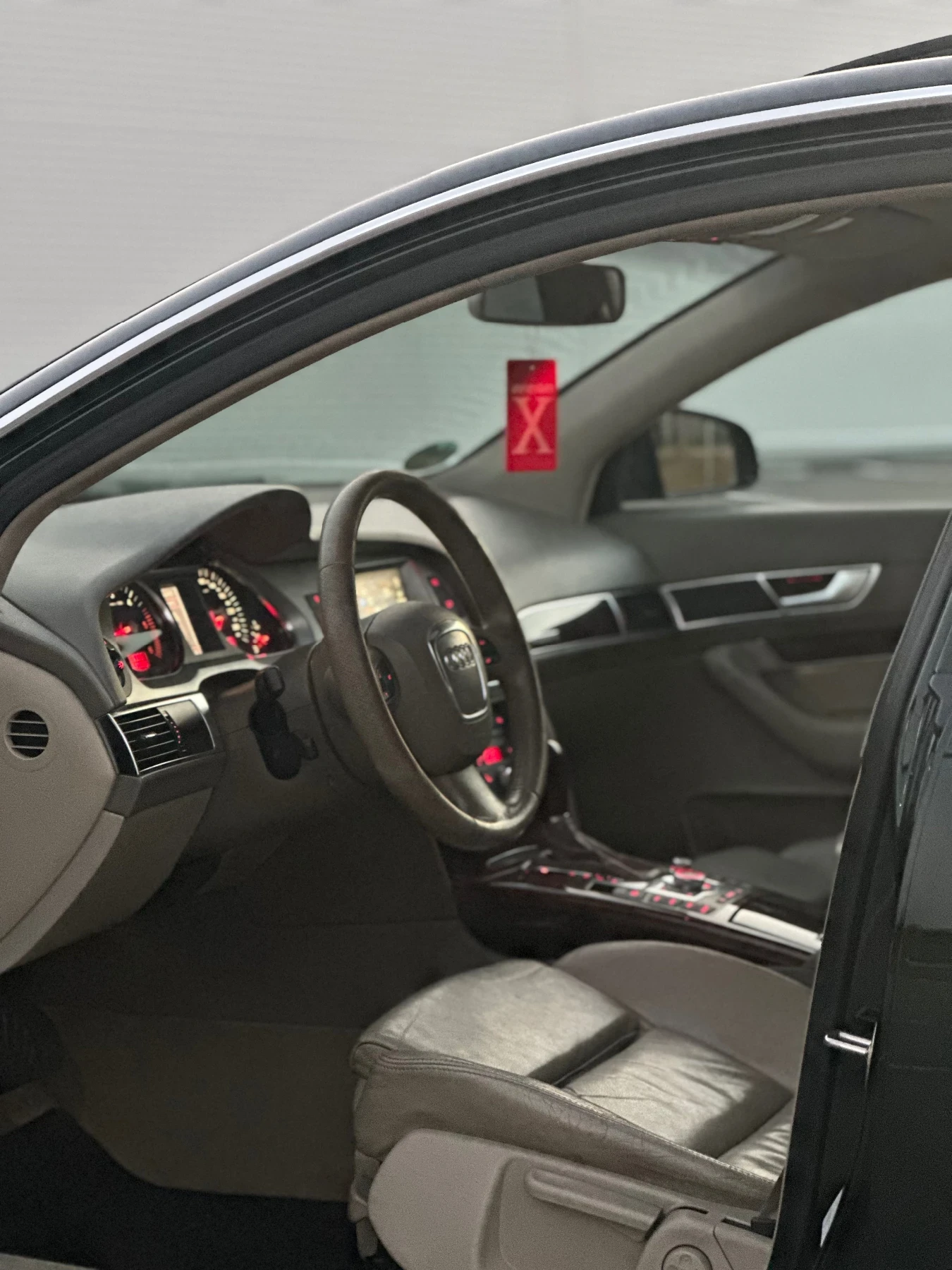 Audi A6 3.0L 233hp 2007 - изображение 9