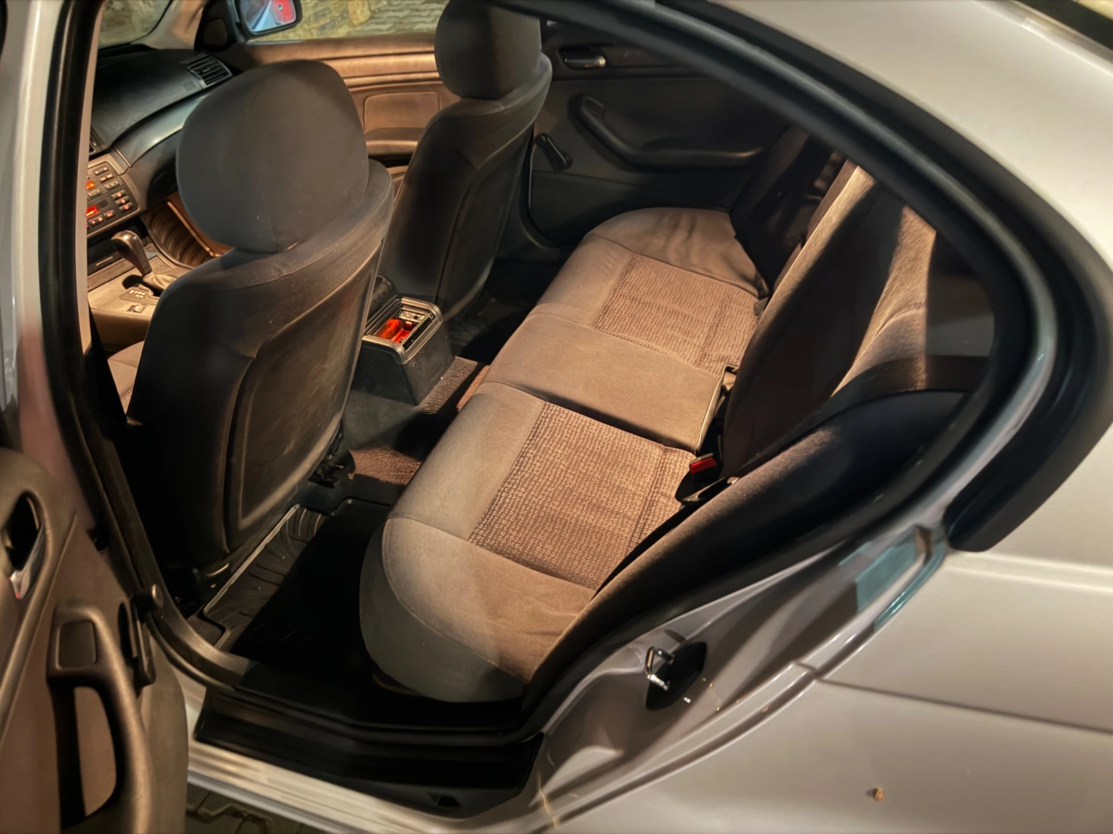 BMW 320  2000-150  | Mobile.bg   13