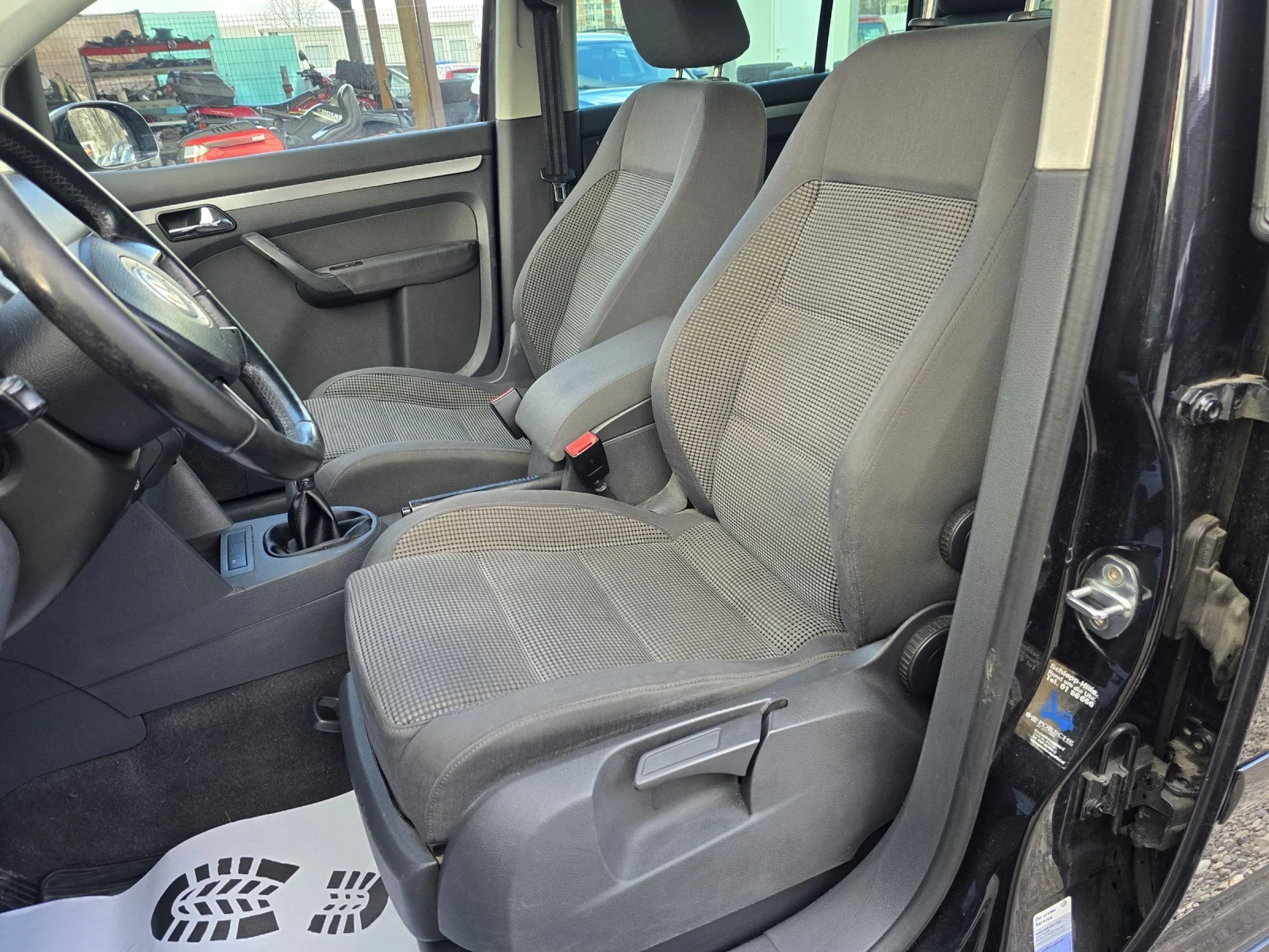 VW Touran 1.9TDI 7 ������ | Mobile.bg � ����������� 13