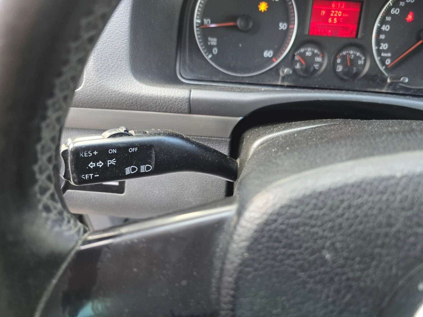 VW Touran 1.9TDI 7 ������ | Mobile.bg � ����������� 17