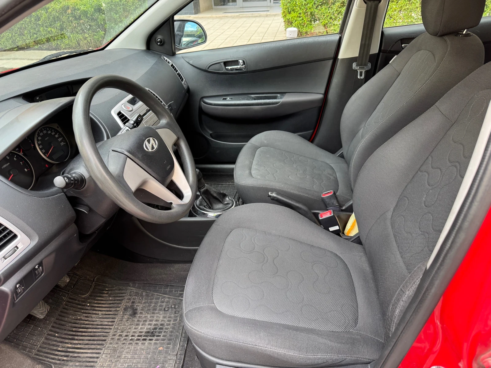 Hyundai I20  - изображение 6