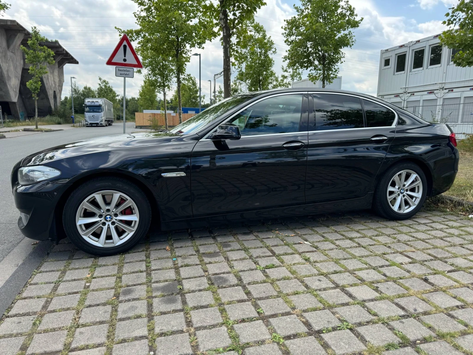 BMW 530, снимка 2 - Автомобили и джипове - 53907784