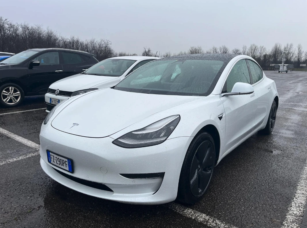 Tesla Model 3 Long Range 75 kWh, снимка 2 - Автомобили и джипове - 53987068