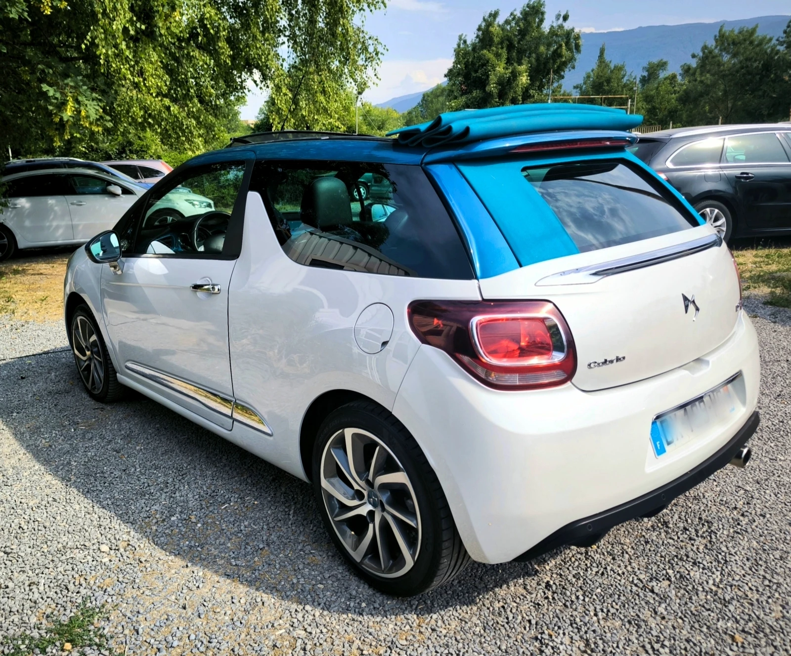 Citroen DS3 Cabrio 1.2i 110hp, снимка 4 - Автомобили и джипове - 54164169