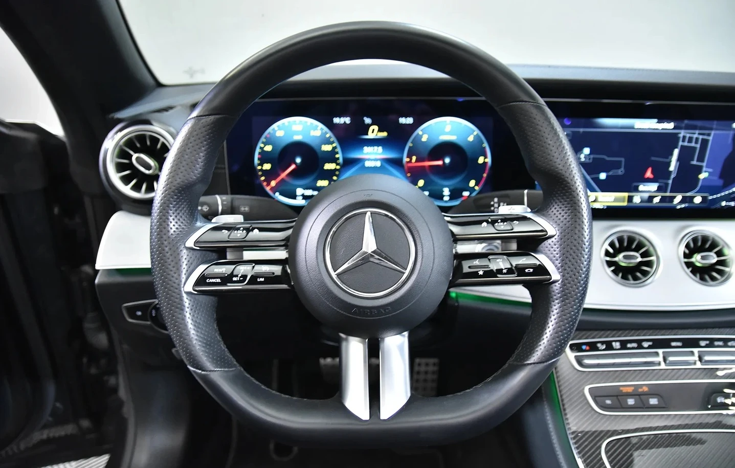 Mercedes-Benz E 220 d 4MATIC AMG-Line Cabriolet | Mobile.bg � ����������� 6