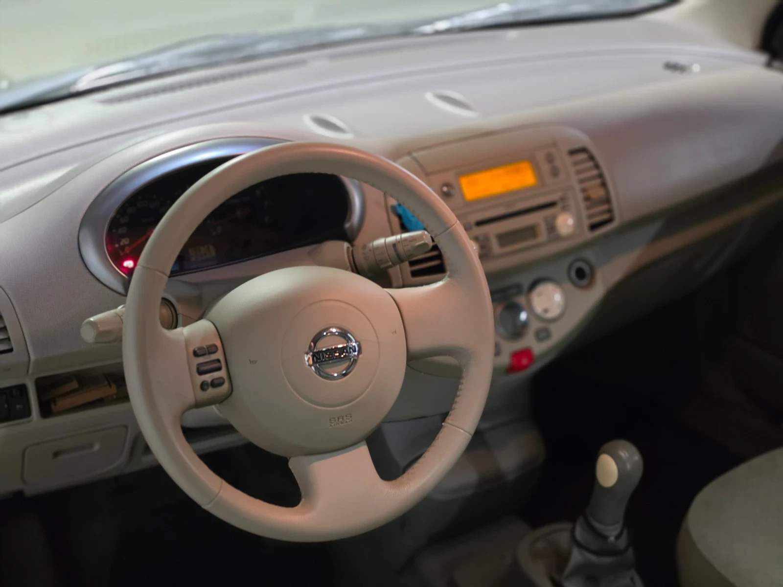 Nissan Micra 1.2 , снимка 17 - Автомобили и джипове - 54321546