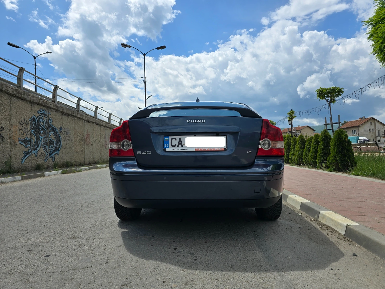 Volvo S40 1.6, снимка 8 - Автомобили и джипове - 54587524