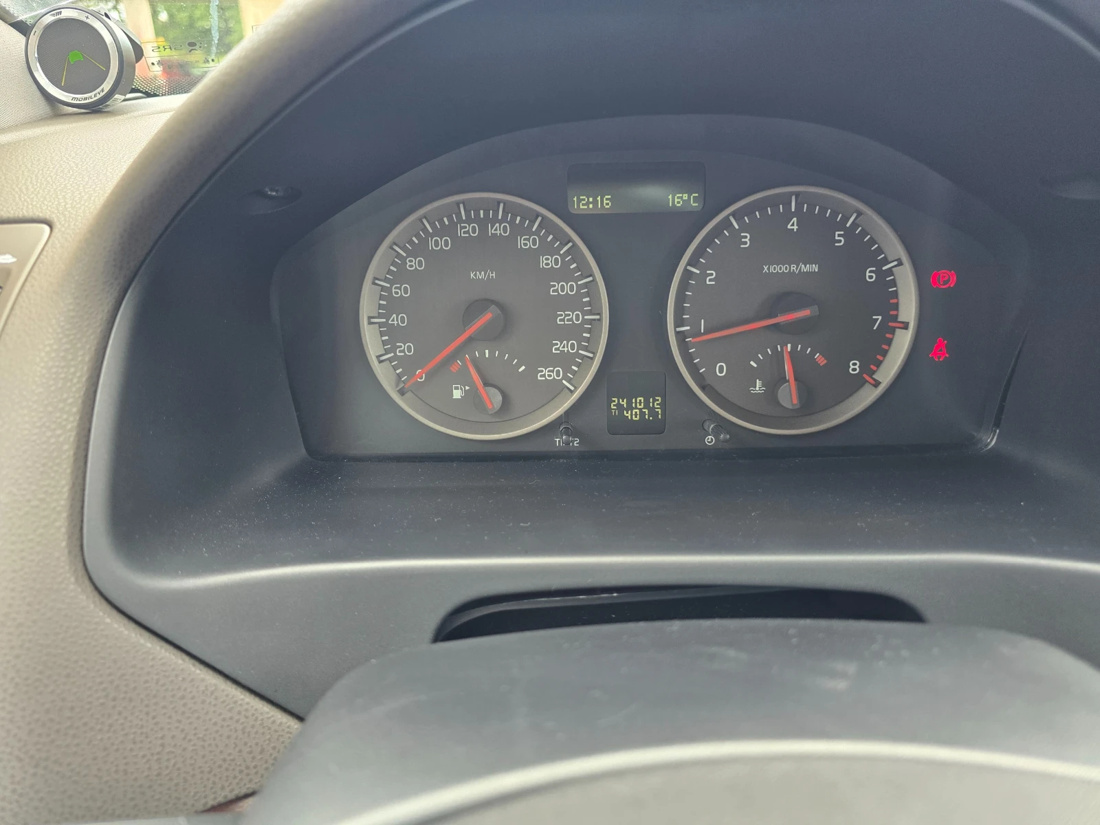 Volvo S40 1.6, снимка 14 - Автомобили и джипове - 54587524