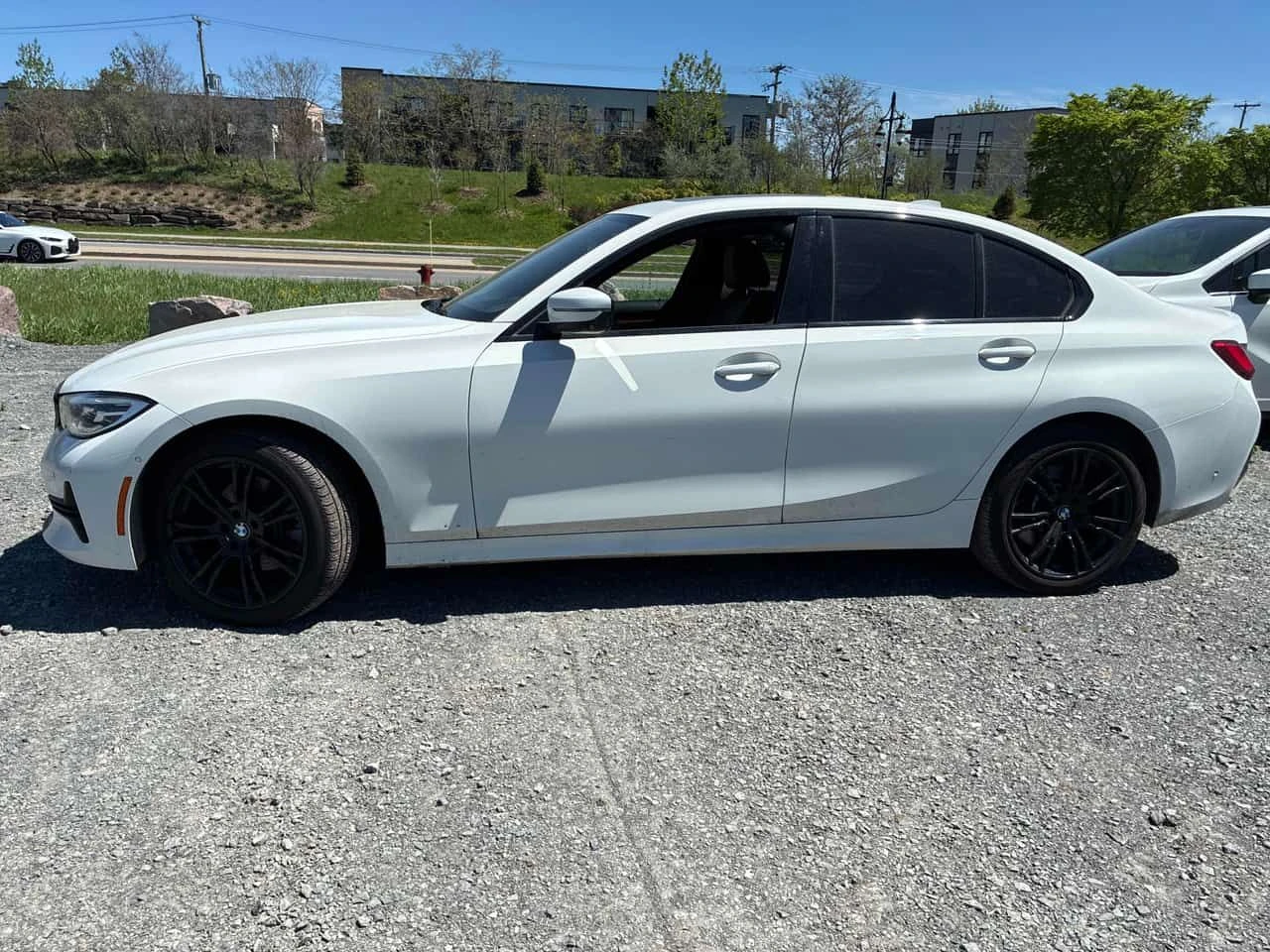 BMW 330 xDrive * АВТОКРЕДИТ * 360 * КЛИП НА МОТОРА* , снимка 3 - Автомобили и джипове - 54635672